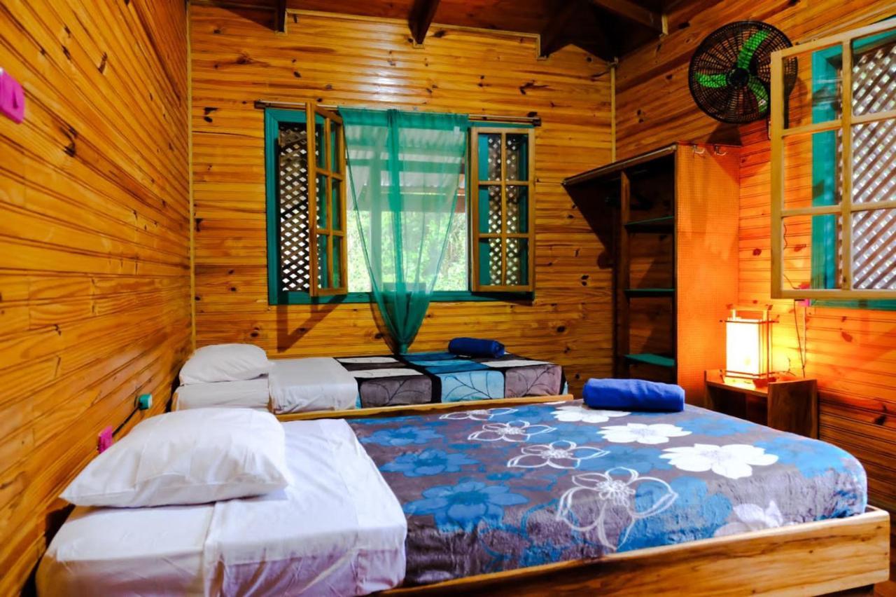 Aldina S Guest House Cahuita Dış mekan fotoğraf
